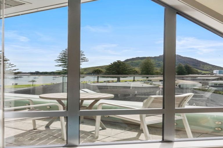 Photo of property in Anchorage Apartments, 411/36 Victoria Road, Mount Maunganui, 3116