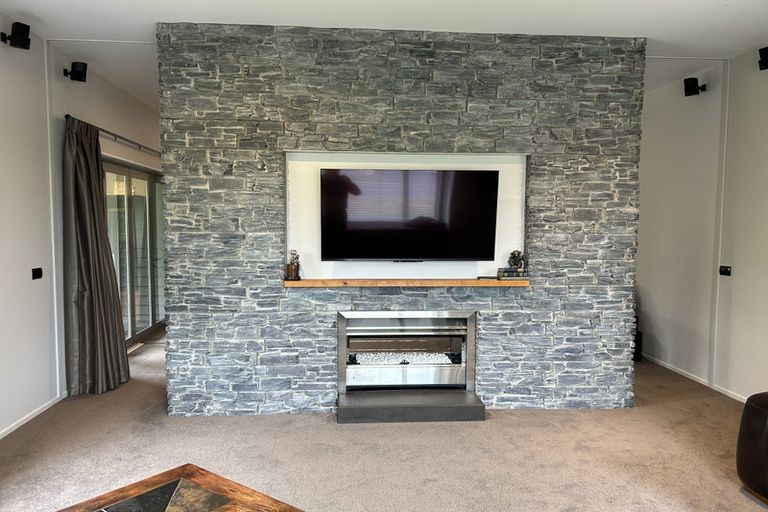 Photo of property in 8 Hulme Lane, Rolleston, 7614