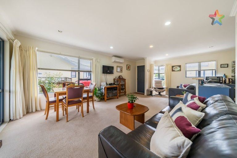 Photo of property in 58a Molesworth Street, Taita, Lower Hutt, 5011