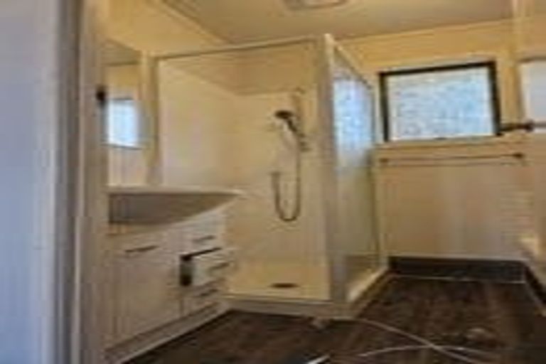 Photo of property in 33 Leaver Place, Weymouth, Auckland, 2103