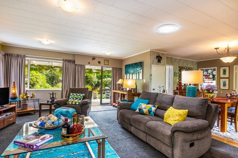 Photo of property in 15 Peehimanini Road, Waitahanui, Taupo, 3378