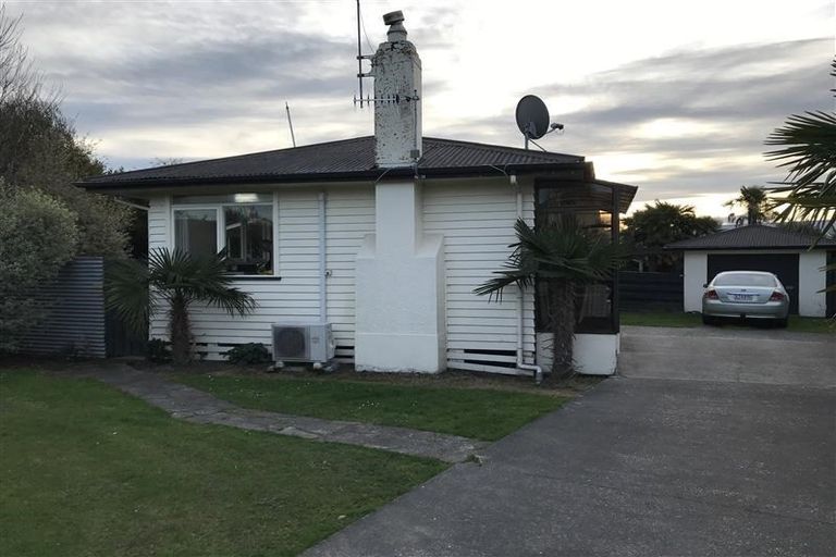 Photo of property in 40 Elliott Crescent, Havelock North, 4130