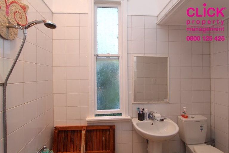 Photo of property in 2 Fea Street, Dalmore, Dunedin, 9010