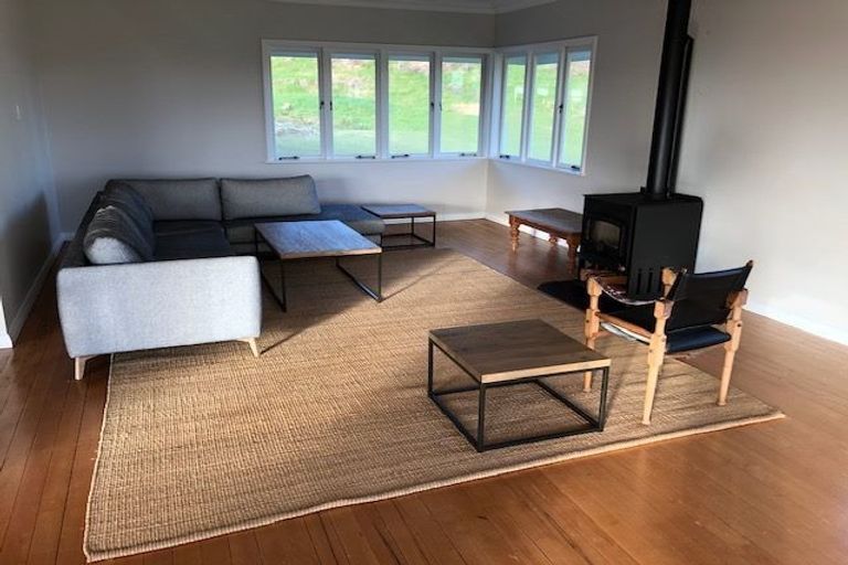 Photo of property in 96 Cemetery Road, Wainui, Silverdale, 0992