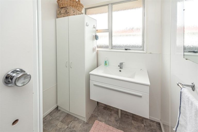 Photo of property in 136 Puriri Street, Castlecliff, Whanganui, 4501