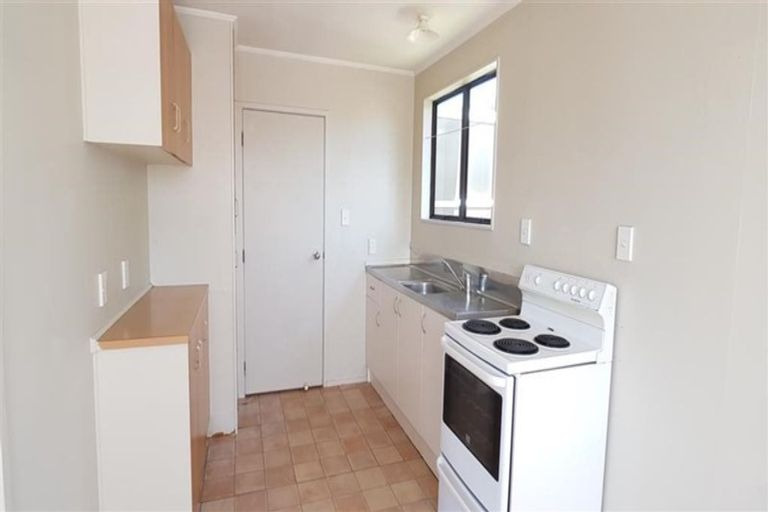 Photo of property in 2/40 Palmers Road, Clendon Park, Auckland, 2103