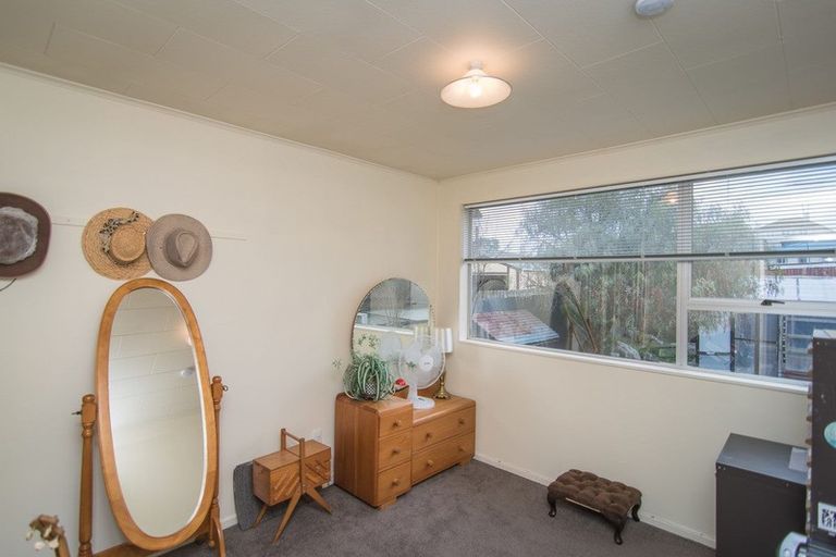 Photo of property in 6 Clyde Carr Crescent, Waimataitai, Timaru, 7910