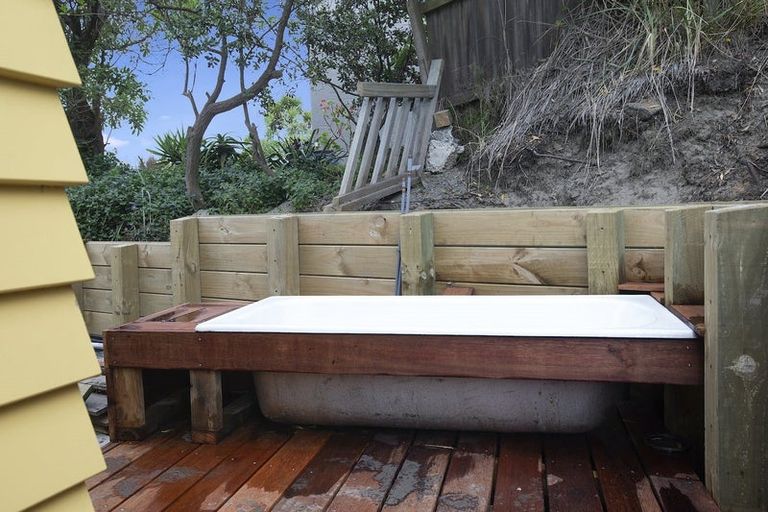 Photo of property in 347 Marine Parade, New Brighton, Christchurch, 8061