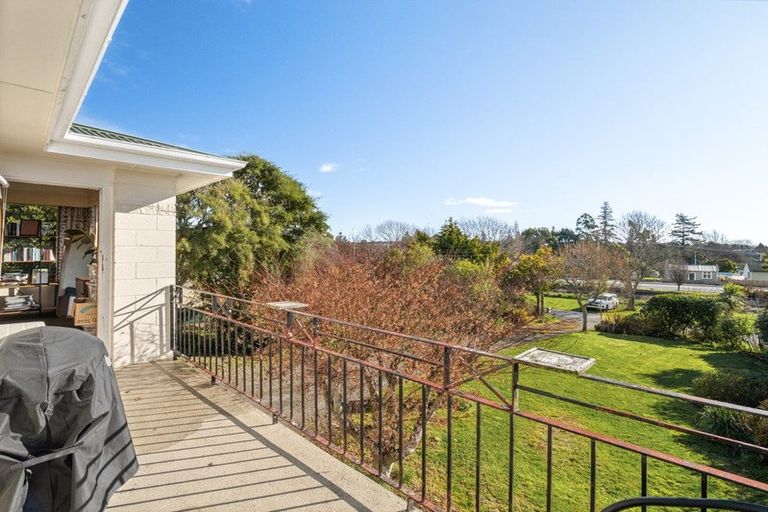 Photo of property in 5 Mckenzie Street, Palmerston, 9430