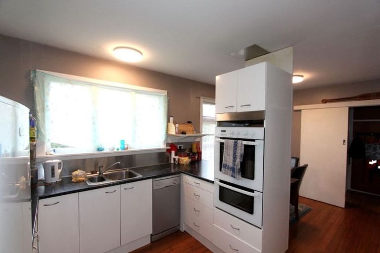 Photo of property in 39 Bourne Crescent, Papanui, Christchurch, 8053