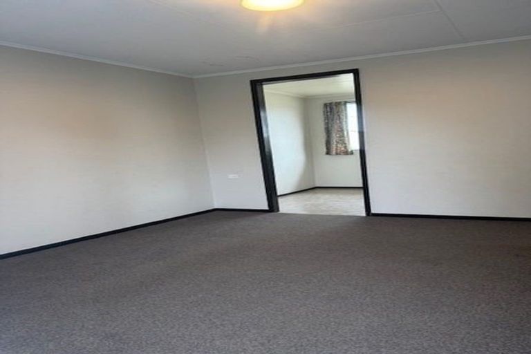 Photo of property in 3/9 Lyttelton Crescent, Tamatea, Napier, 4112