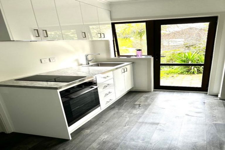 Photo of property in 1/57 Nigel Road, Browns Bay, Auckland, 0630