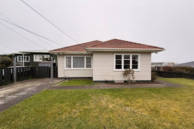 Photo of property in 59 Woodland Road, Johnsonville, Wellington, 6037