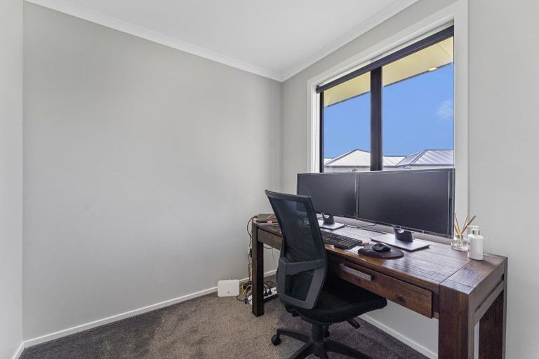 Photo of property in 10 Dow Chung Place, Otaki, 5512