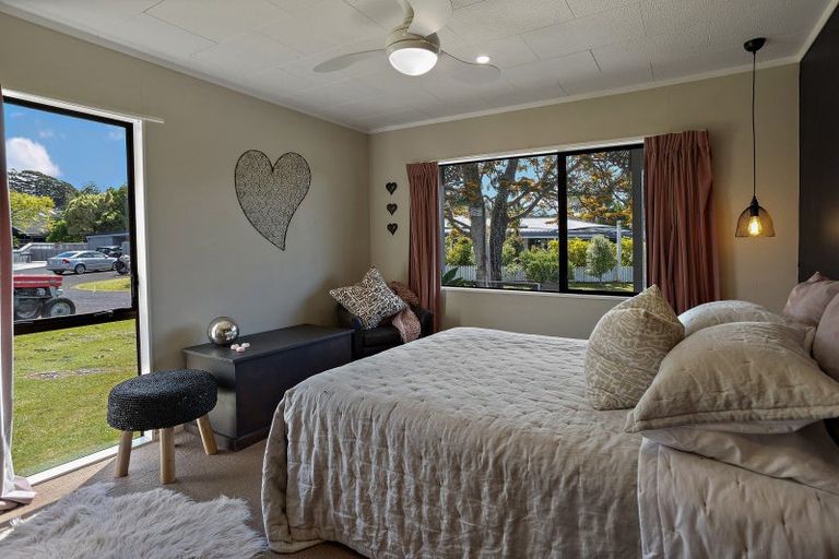 Photo of property in 14 Sarah Avenue, Whitianga, 3510