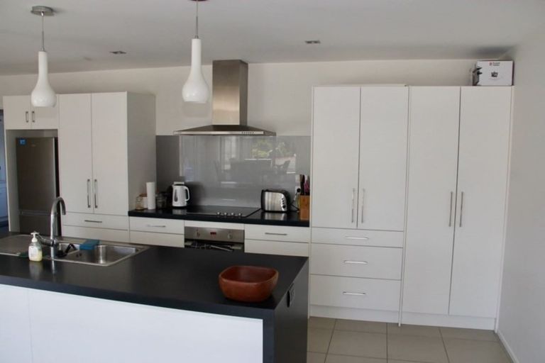 Photo of property in 10 Aquila Drive, Whitianga, 3510