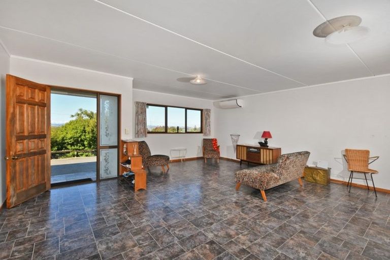 Photo of property in 15 Old Parua Bay Road, Parahaki, Whangarei, 0112