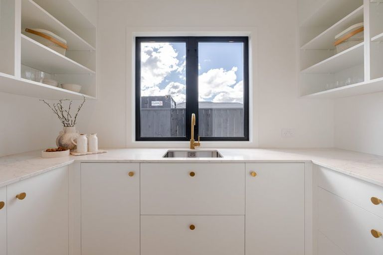 Photo of property in 6 Parkside Avenue, Maewa, 4702