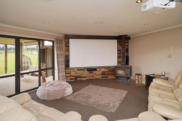 Photo of property in 261 Loburn Kowai Road, Loburn, Rangiora, 7472