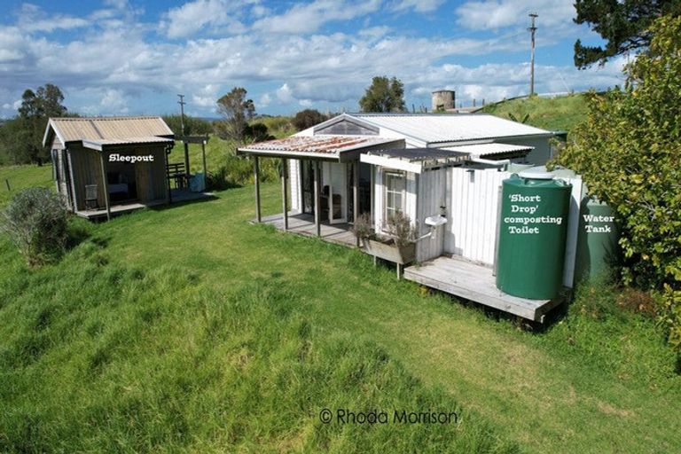 Photo of property in 208 Petley Road, Paparoa, 0571