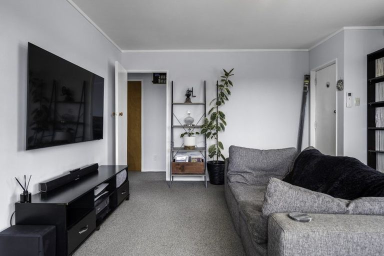 Photo of property in 73 Tuhikaramea Road, Dinsdale, Hamilton, 3204