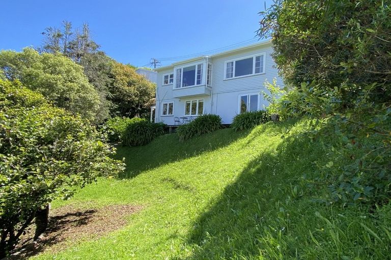 Photo of property in 15 Mertoun Terrace, Highbury, Wellington, 6012