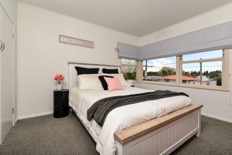 Photo of property in 99 Storey Avenue, Forest Lake, Hamilton, 3200