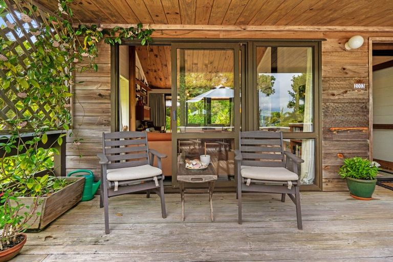 Photo of property in 2003 Whangarei Heads Road, Whangarei Heads, Whangarei, 0174