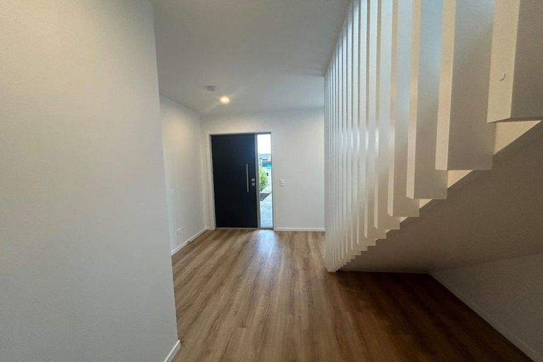 Photo of property in 21 Bill Miller Drive, Papamoa, 3118