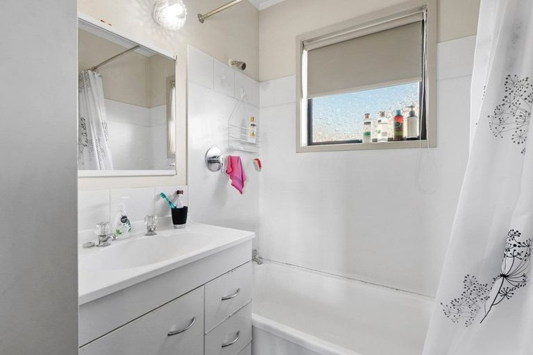 Photo of property in 6a Lisbon Street, Greerton, Tauranga, 3112