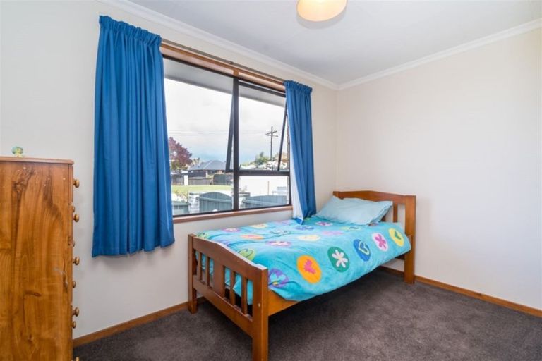 Photo of property in 3 Shulma Street, Abbotsford, Dunedin, 9018