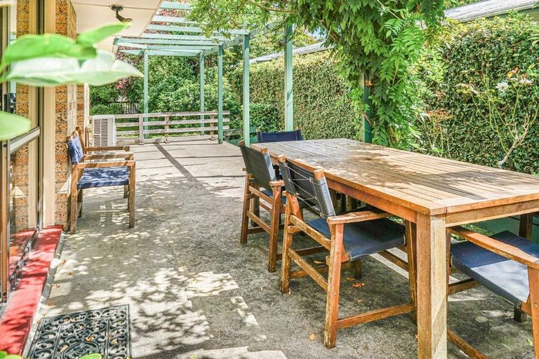 Photo of property in 38 Queenwood Avenue, Queenwood, Hamilton, 3210