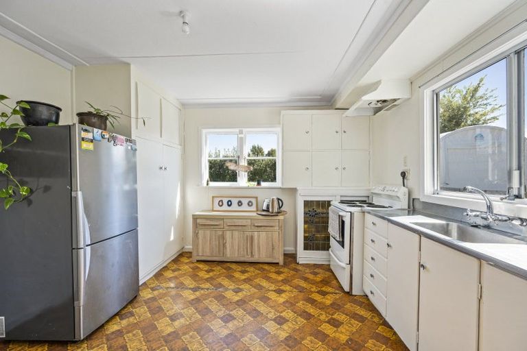 Photo of property in 155 School Road, Clive, 4102