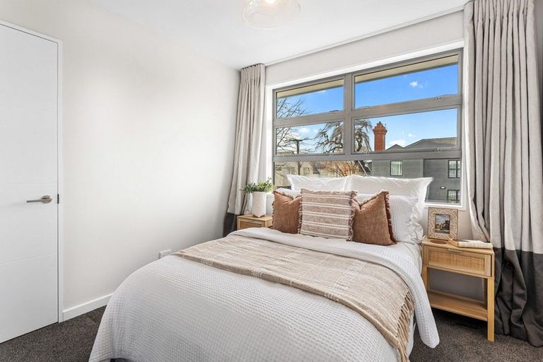 Photo of property in 11 Springfield Road, St Albans, Christchurch, 8014