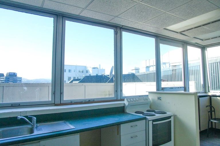 Photo of property in Breeze Plaza, 703/57 Manners Street, Te Aro, Wellington, 6011