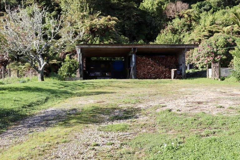 Photo of property in 4490 Karamea Highway, Karamea, 7893