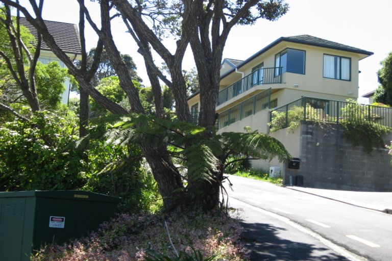 Photo of property in 64 Lohia Street, Khandallah, Wellington, 6035