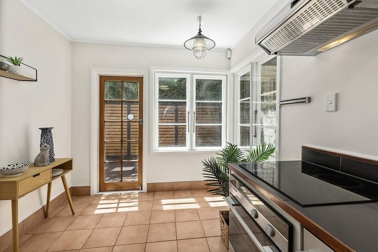 Photo of property in 17 Volga Street, Island Bay, Wellington, 6023