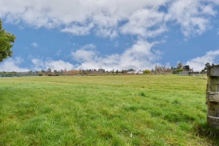 Photo of property in 12 Fergus Road, Loburn, Rangiora, 7472