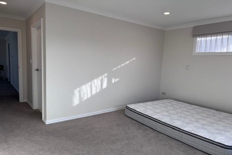 Photo of property in 5 Ksenia Drive, Flat Bush, Auckland, 2019