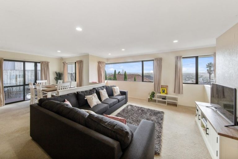 Photo of property in 9 Lizzie Lane, Clover Park, Auckland, 2019