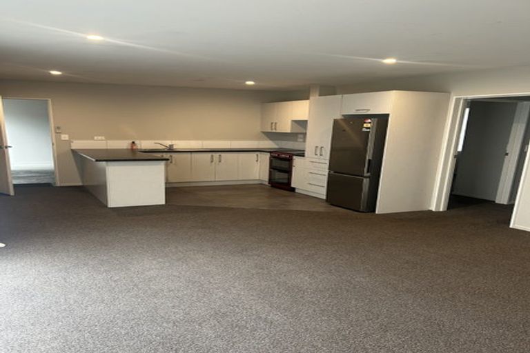 Photo of property in 2/15 Cross Street, Phillipstown, Christchurch, 8011