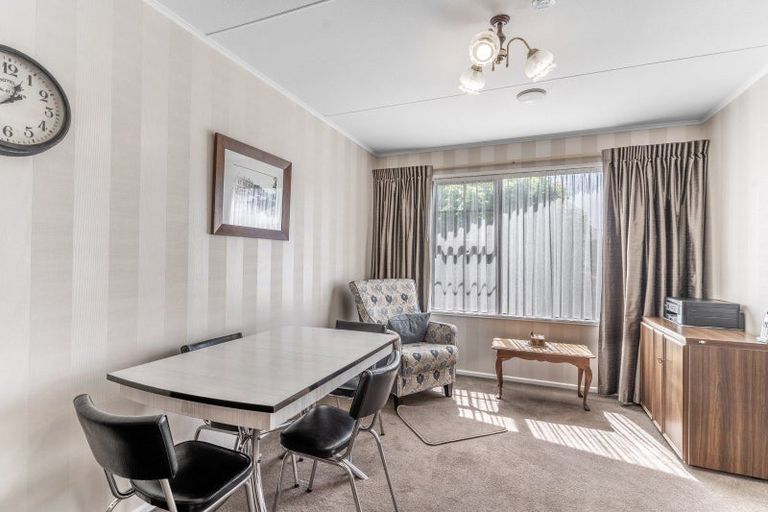 Photo of property in 9 Waterford Drive, Winton, 9720