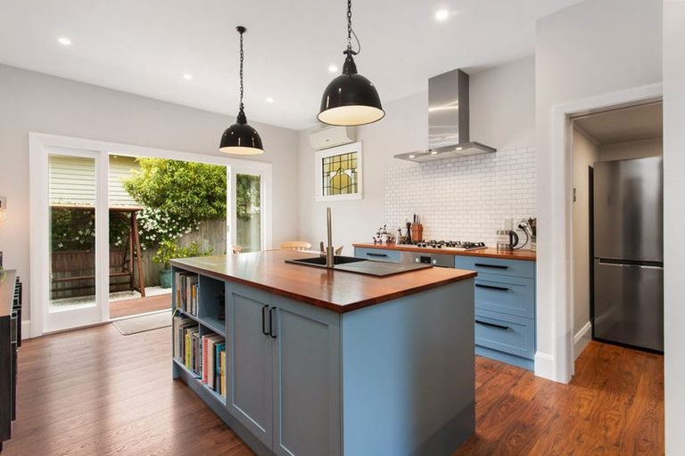 Photo of property in 54 Fairview Street, Somerfield, Christchurch, 8024