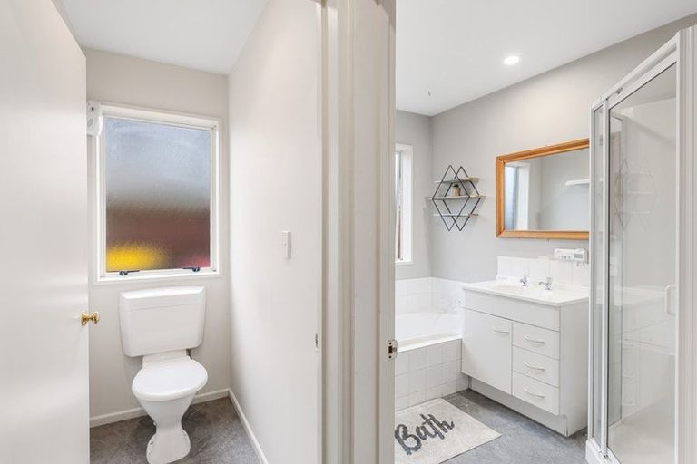 Photo of property in 11 Jadewynn Place, Halswell, Christchurch, 8025