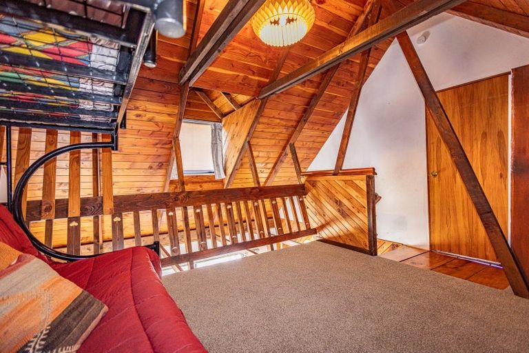 Photo of property in 22 Lee Street, Ohakune, 4625