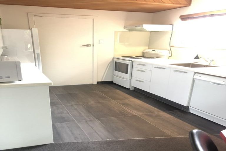 Photo of property in 2/38 Clare Road, St Albans, Christchurch, 8014