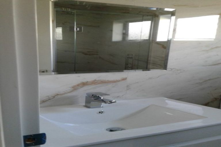 Photo of property in 15 Matata Drive, Takanini, 2112