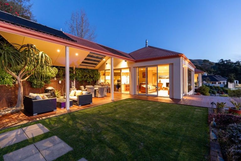 Photo of property in 15 Cropp Place, Richmond, 7020