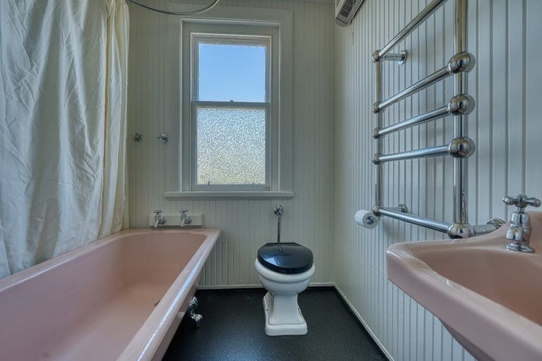 Photo of property in 36 Revell Street, Hokitika, 7810